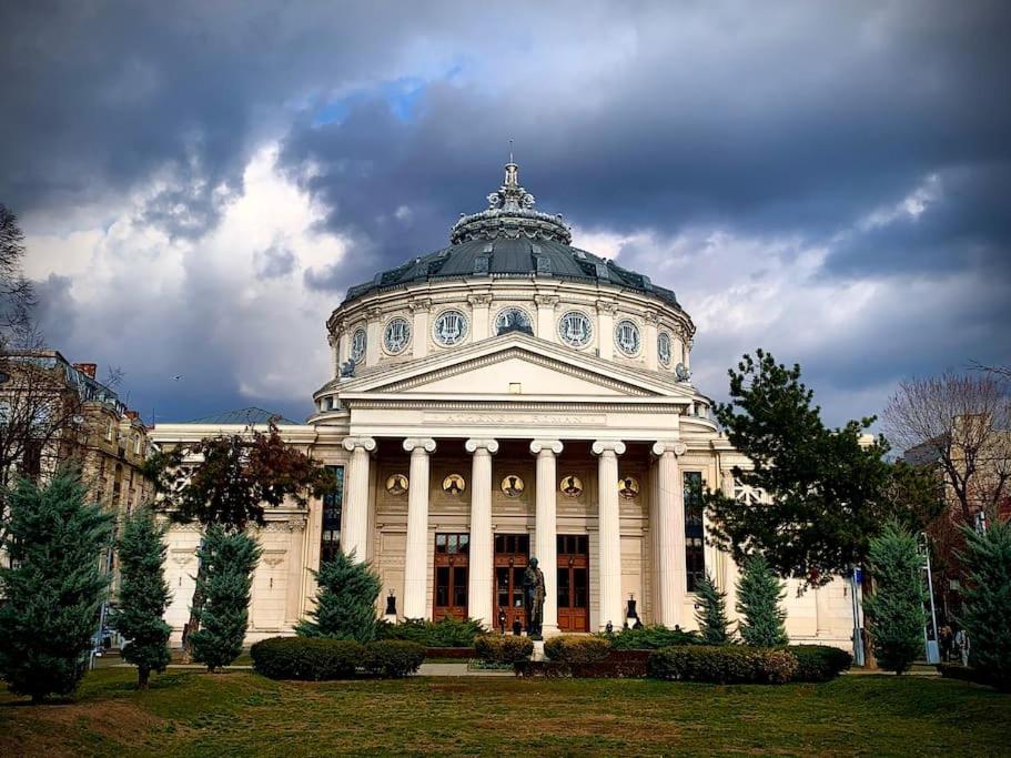 Ultracentral Lovely Place -Your Home Away From Home Bukarest Exterior foto